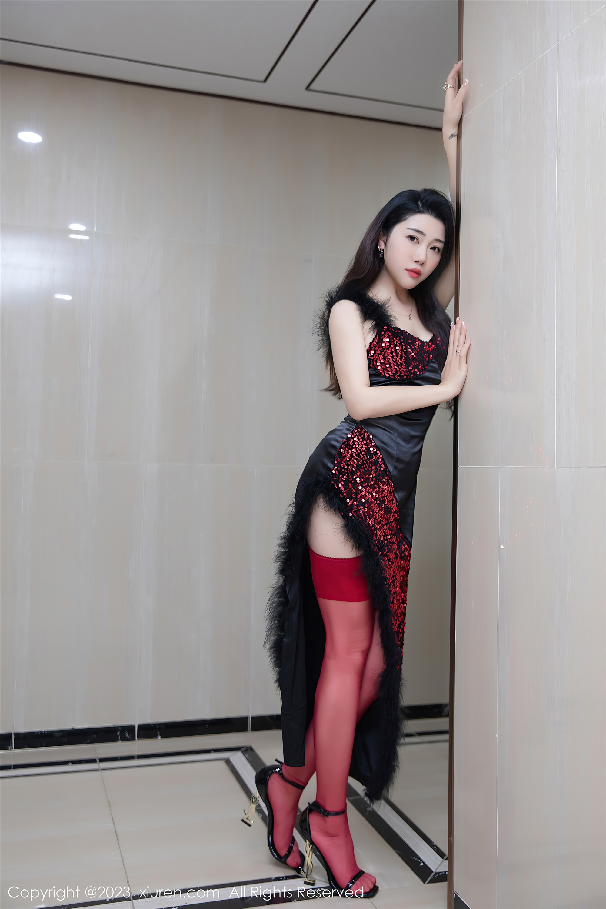 XiuRen秀人网  2023.04.18 NO.6587 严利娅Yuliya